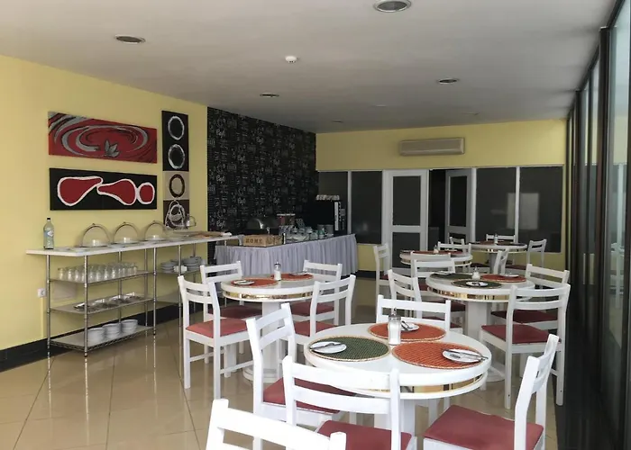 Rubi Alojamento de Acomodação e Pequeno-almoço *