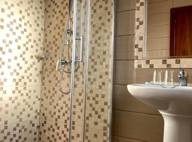 Alojamento de Acomodação e Pequeno-almoço Rubi Viseu