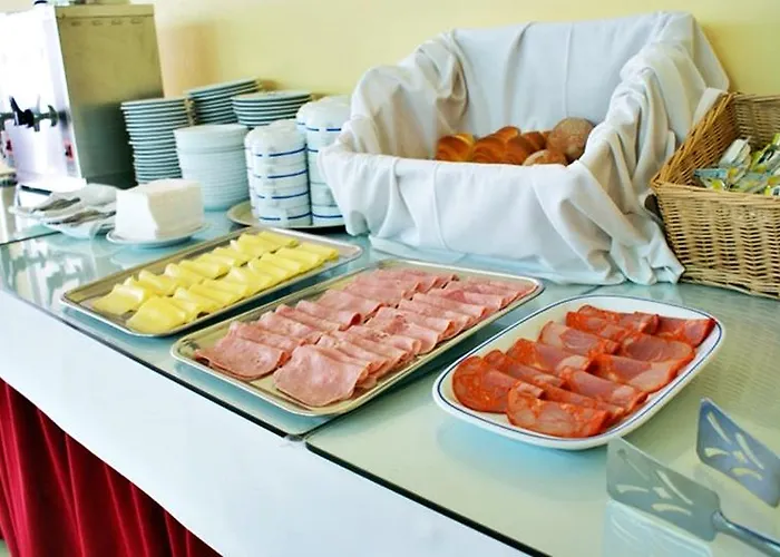 Alojamento de Acomodação e Pequeno-almoço Rubi