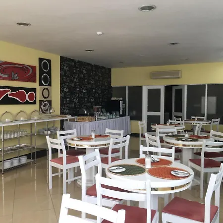 Rubi Bed & Breakfast *